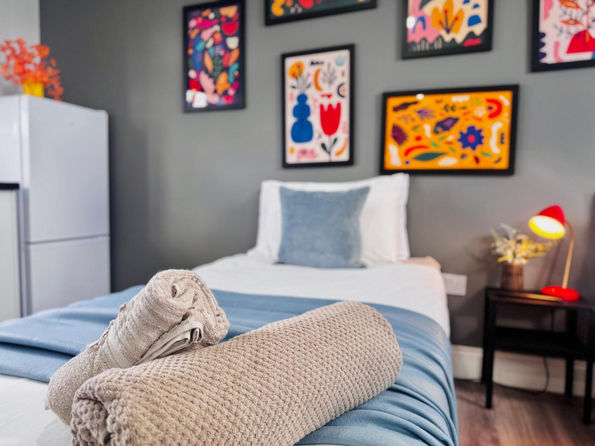 Bright Studio Loft 30Min To Central London Eksteriør bilde